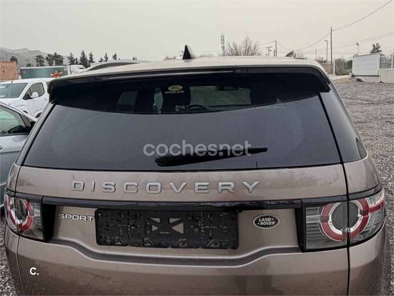Usado Land Rover Discovery Sport HSE 150 CV (110 kW) 2016 Beige SUV
