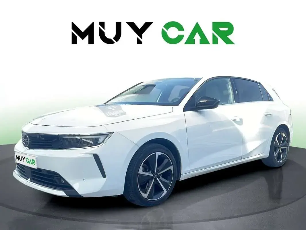 Usado Opel Astra Elegance 131 CV (96 kW) 2022 Blanco Utilitario
