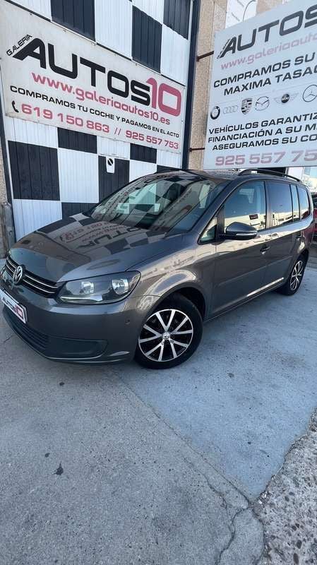 Usado 2012 VW Touran Advance Monovolumen | 8800 € (Super precio) - Imagen 1/4