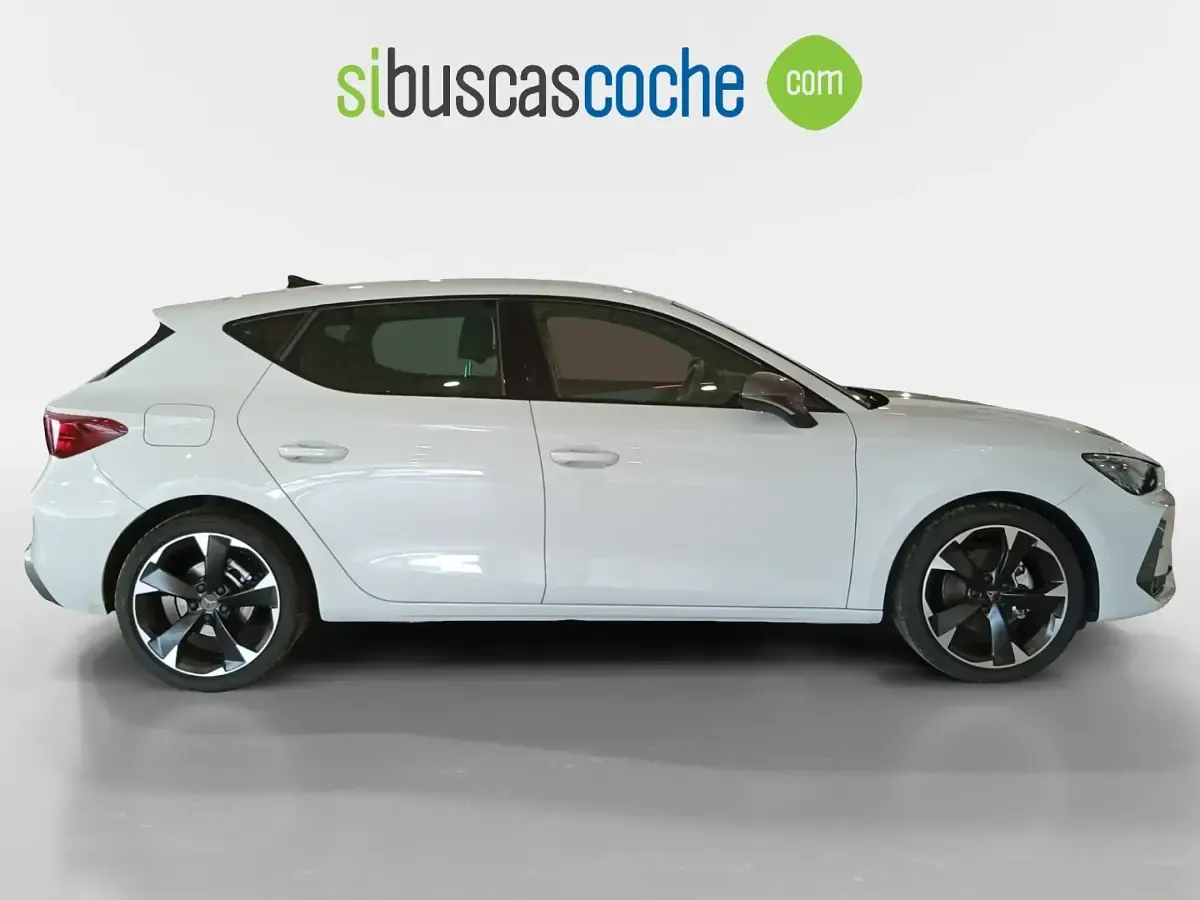 Usado Cupra Leon 150 CV (110 kW) 2024 Blanco