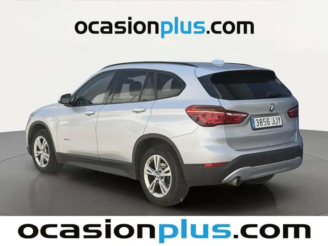 Usado BMW X1 150 CV (110 kW) 2015 Plateado SUV