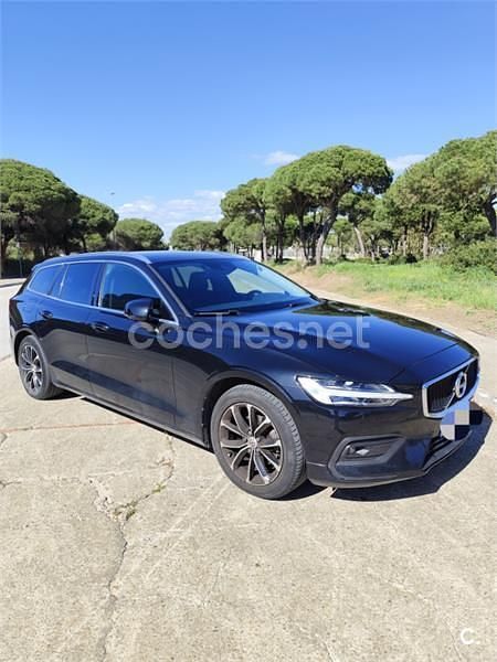 Begagnad Volvo V60 150 HK (110 kW) 2019 Svart Kombi