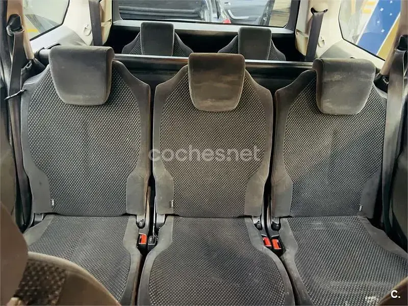 Usado Citroën Grand C4 Picasso 110 CV (80 kW) 2009 Azul Monovolumen