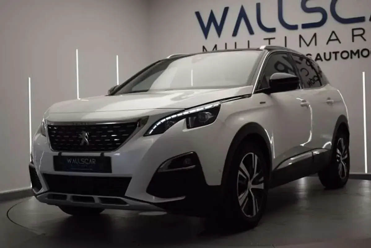 Usado Peugeot 3008 GT-line 165 CV (121 kW) 2018 Blanco SUV