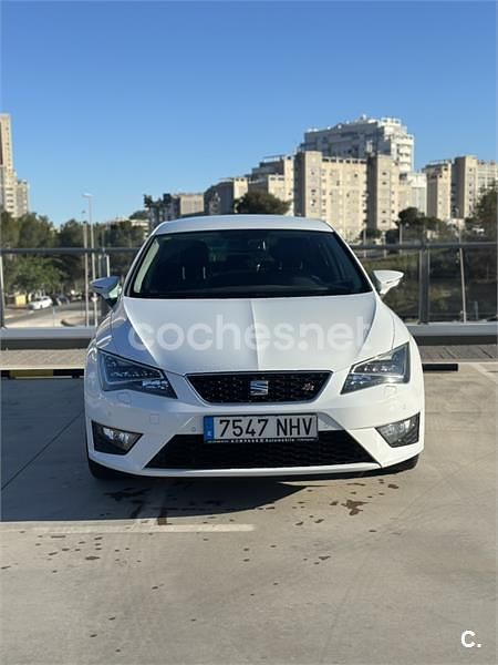 Usado Seat Leon FR 150 CV (110 kW) 2015 Blanco Berlina