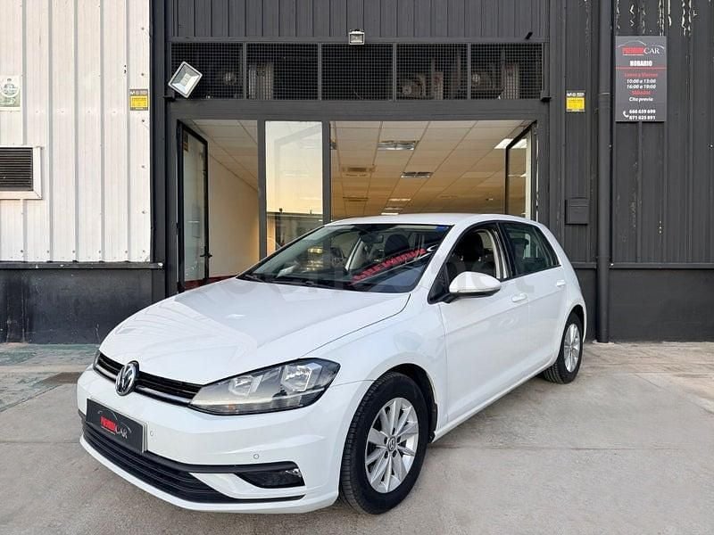 Usado VW Golf VII Advance 115 CV (84 kW) 2017 Blanco Berlina