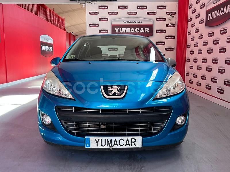 Azul Usado 2011 Peugeot 207 Active Berlina | 5990 € (Precio justo) - Imagen 1/4
