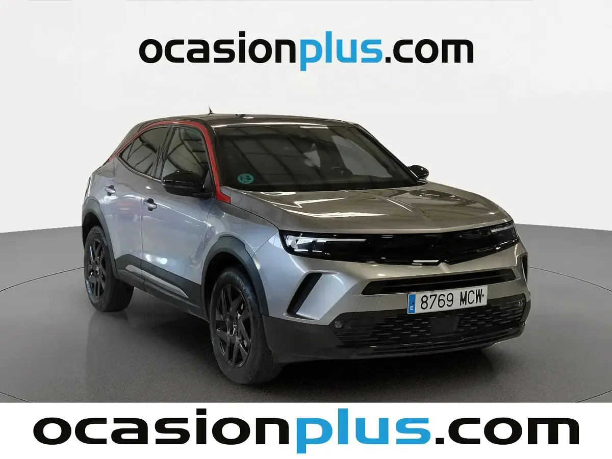 Usado Opel Mokka GS Line 130 CV (95 kW) 2022 Gris SUV