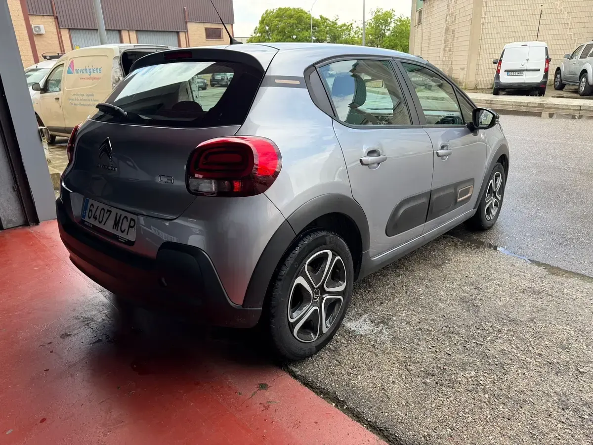 Occasion Citroën C3 Feel 102 ch (75 kW) 2022 Gris Citadine