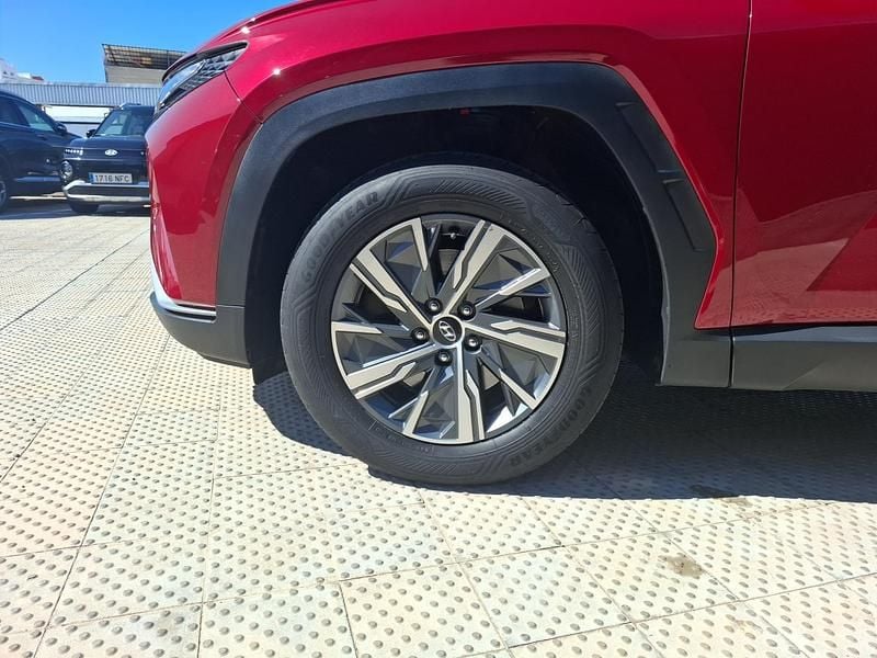 Usado Hyundai Tucson 150 CV (110 kW) 2022 Rojo sunset SUV
