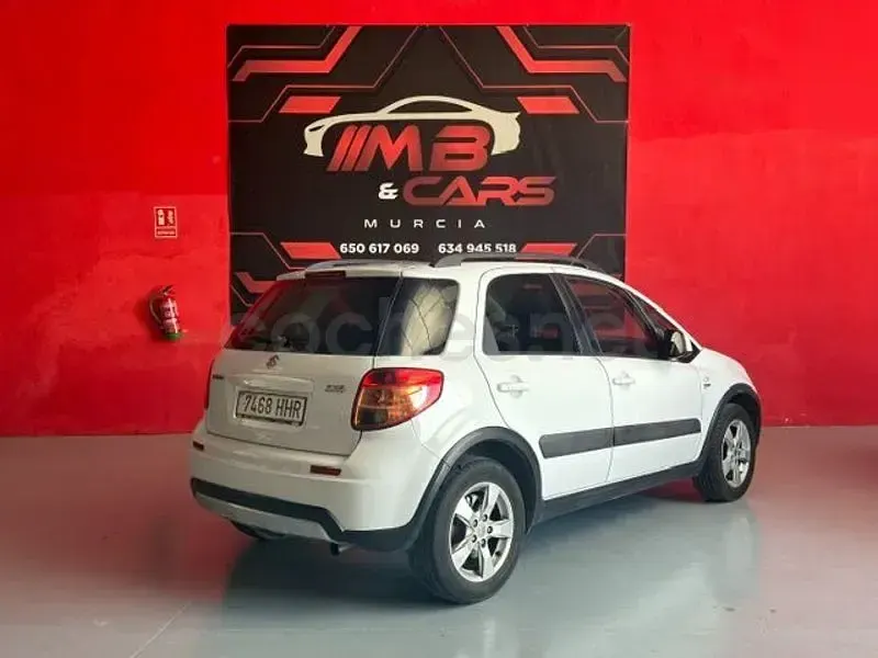 Usado Suzuki SX4 GL 135 CV (99 kW) 2011 Blanco SUV