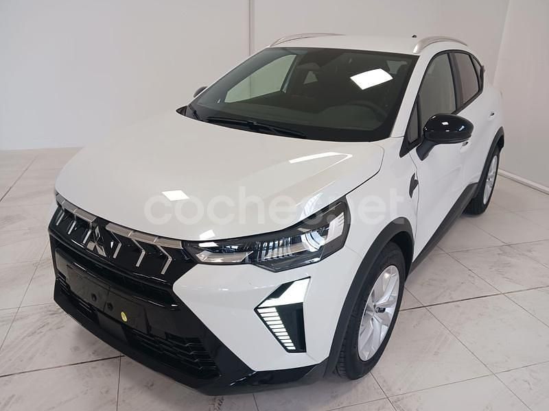 Blanco Nuevo 2025 Mitsubishi ASX Motion SUV | 23.900 € (Precio justo) - Imagen 1/4