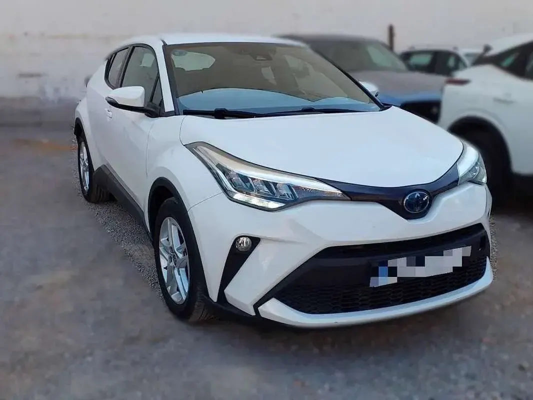 Usado Toyota C-HR+ Active 98 CV (72 kW) 2022 Blanco SUV