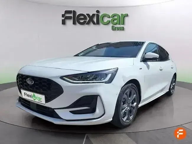 Usado Ford Focus Active 155 CV (114 kW) 2024 Blanco Berlina