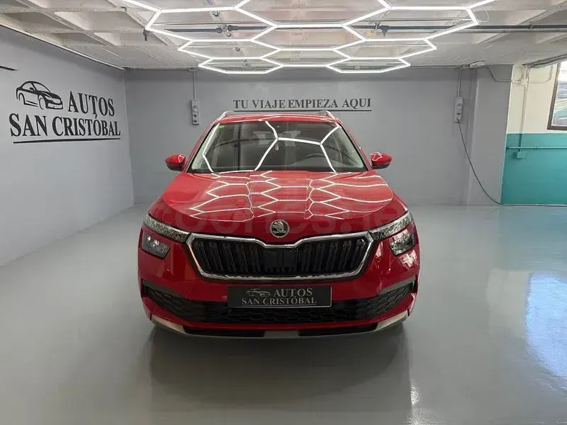 Usado Skoda Kamiq Ambition 95 CV (69 kW) 2019 Rojo SUV
