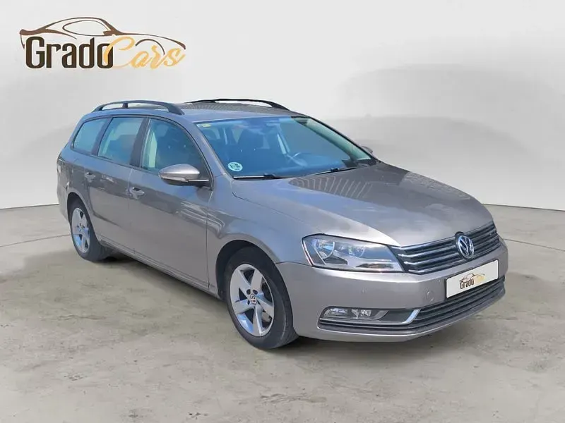 Usado VW Passat Edition 140 CV (102 kW) 2014 Beige Familiar