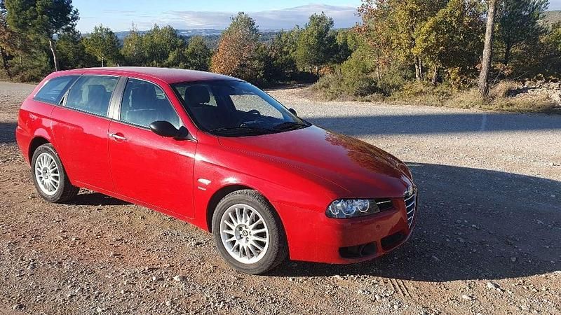 Usado Alfa Romeo 156 Distinctive 175 CV (128 kW) 2004 Rojo Familiar