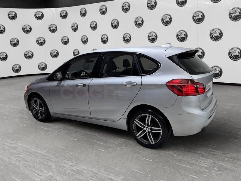 Usado BMW 218 Active Tourer Comfort Edition 150 CV (110 kW) 2014 Gris / plata Monovolumen