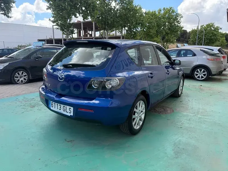 Usado Mazda 3 Sportive 109 CV (80 kW) 2009 Azul Berlina