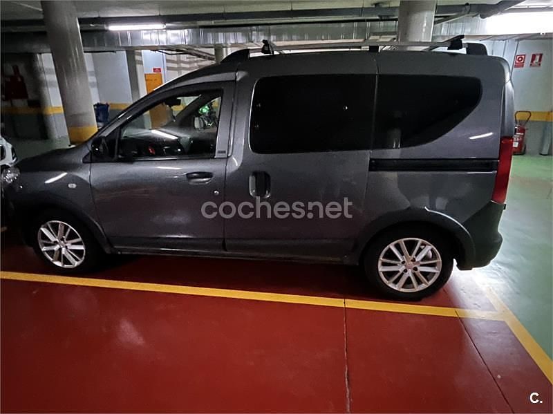 Occasion Dacia Dokker 90 PK (66 kW) 2018 Grijs MPV