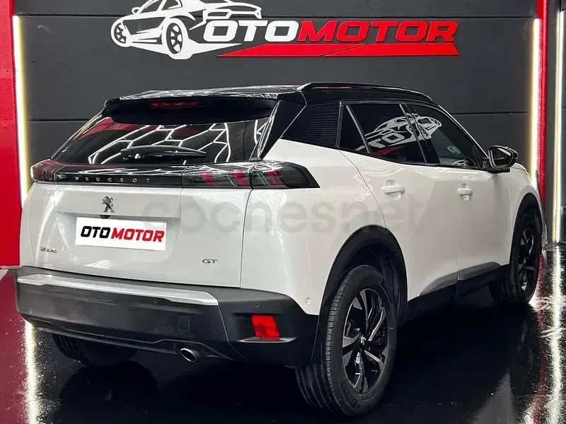 Usado Peugeot 2008 GT 130 CV (95 kW) 2021 Blanco SUV