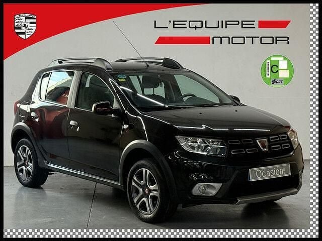 Negro Usado 2019 Dacia Sandero Utilitario | 11.990 € (Precio justo) - Imagen 1/4