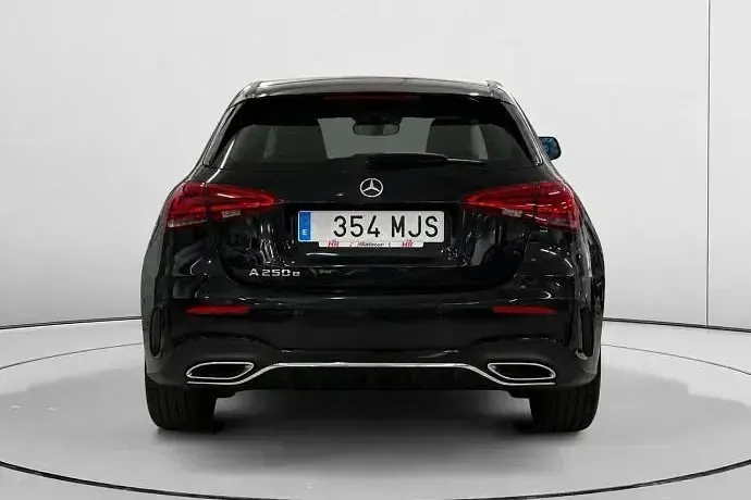 Usado Mercedes A250 AMG line 218 CV (160 kW) 2023