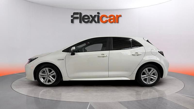Usado Toyota Corolla Active 122 CV (89 kW) 2021 Blanco Utilitario