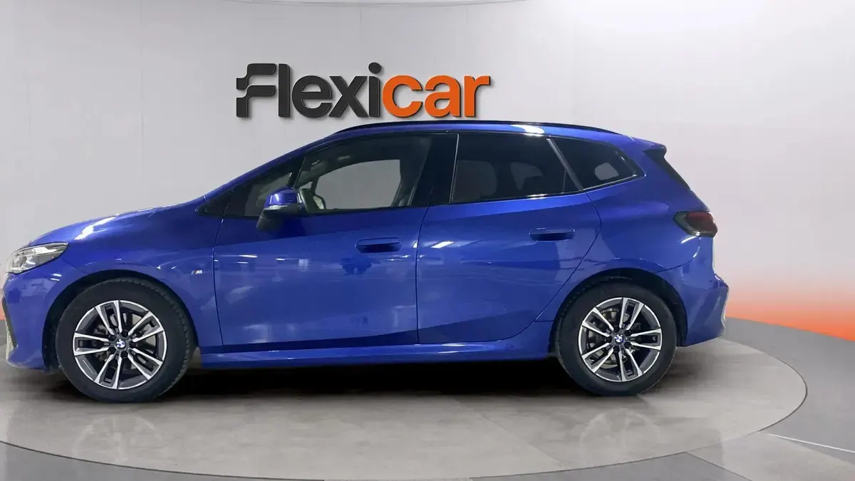 Usado BMW 218 136 CV (100 kW) 2024 Azul Coupe