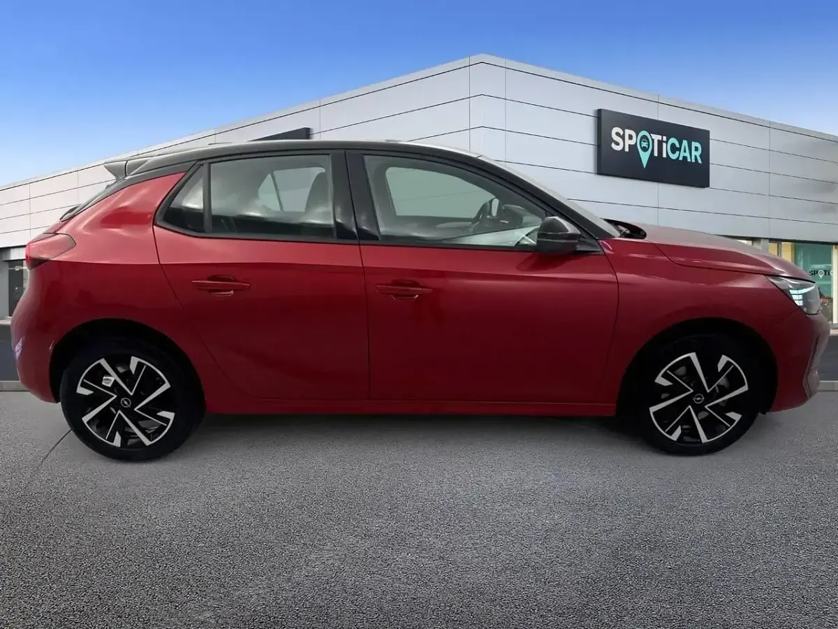 Usado Opel Corsa 100 CV (73 kW) 2025 Rojo Utilitario