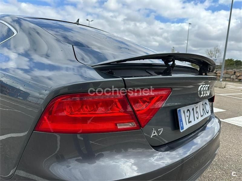 Usado Audi A7 Sportback S-Line 313 CV (230 kW) 2012 Gris / plata Utilitario
