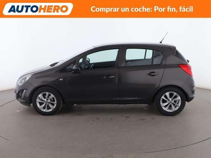 Usado Opel Corsa Selective 75 CV (55 kW) 2014 Gris Utilitario