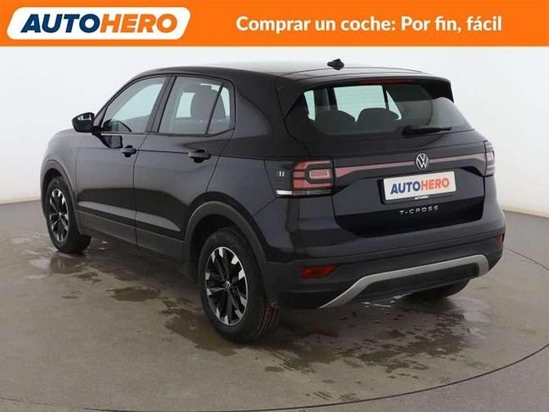 Usado VW T-Cross Edition 95 CV (69 kW) 2021 Gris SUV
