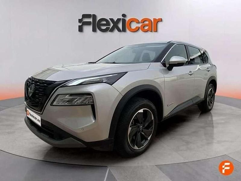 Usado Nissan X-Trail Acenta 213 CV (156 kW) 2025 Gris SUV