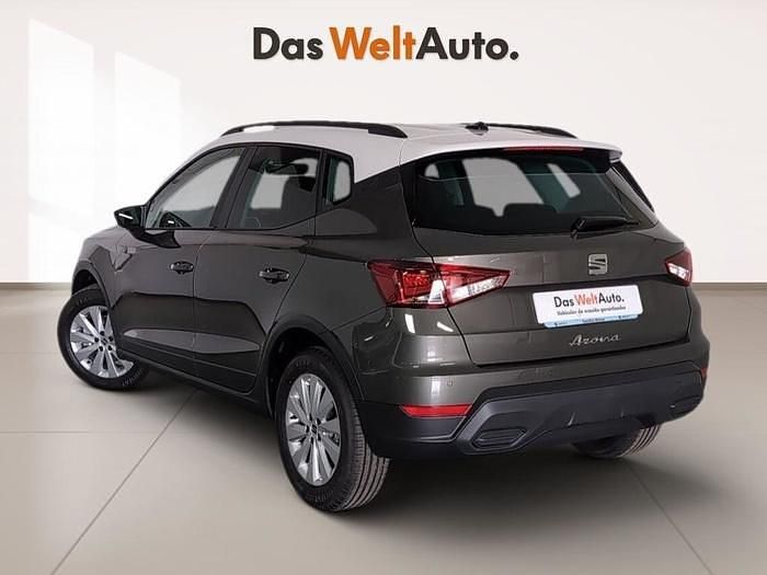 Gris Usado 2025 Seat Arona Style SUV | 19.890 € (Precio justo) - Imagen 1/4