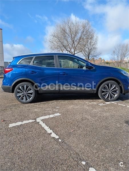 Usado Renault Kadjar Zen 140 CV (102 kW) 2019 Azul SUV