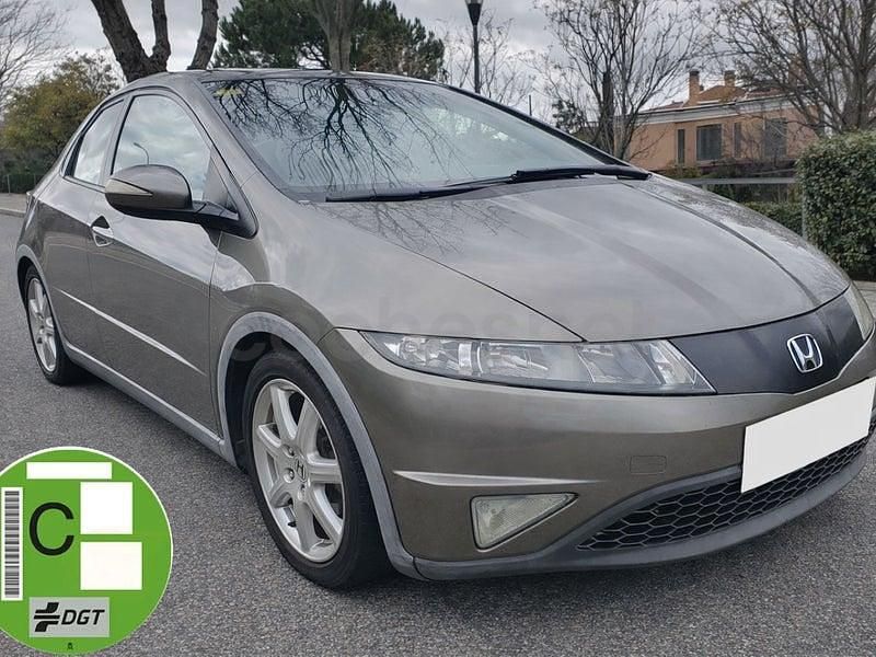 Usado Honda Civic Sport 140 CV (102 kW) 2009 Beige Berlina