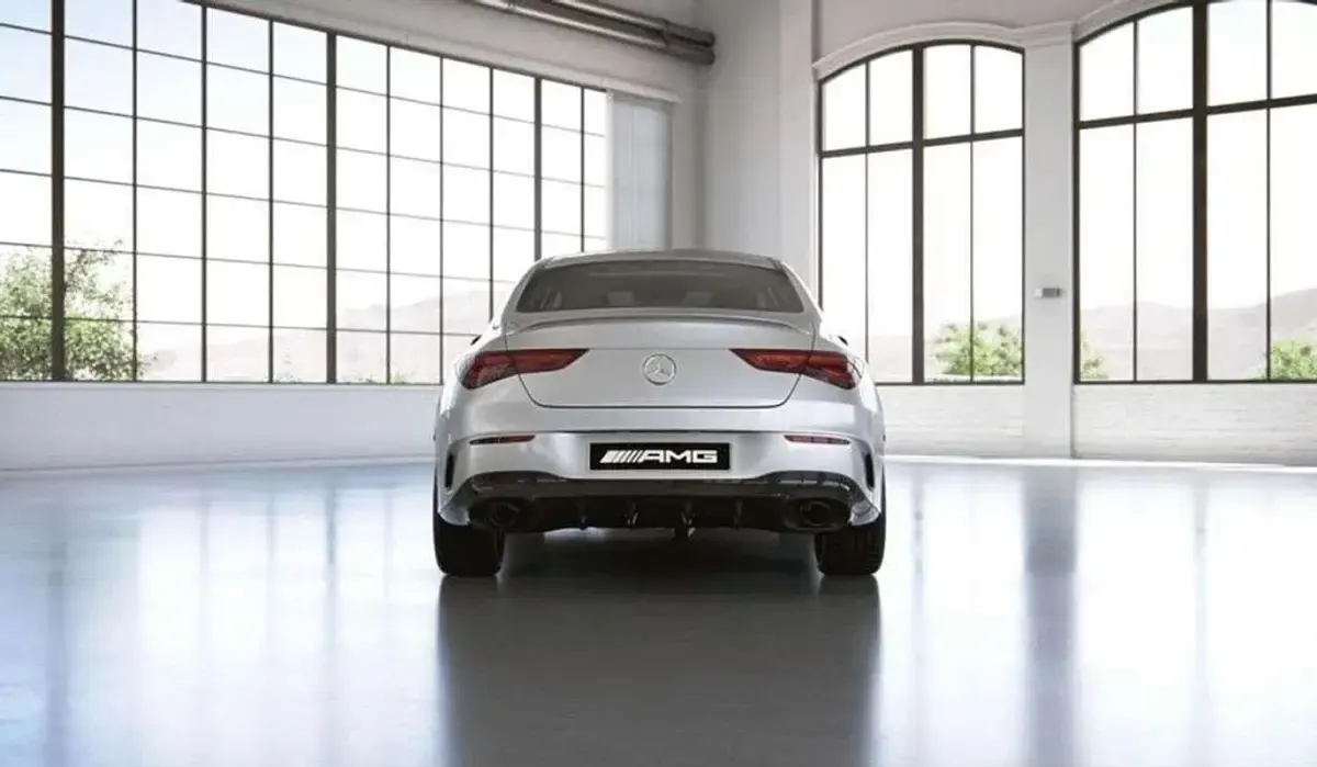 Usado Mercedes CLA35 AMG AMG 306 CV (225 kW) 2020 Gris claro Coupe