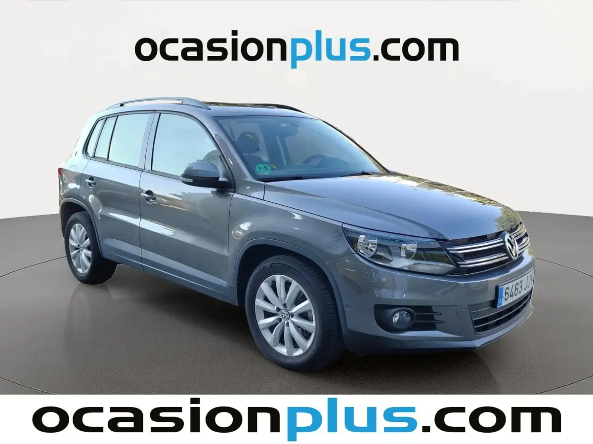 Usado VW Tiguan 110 CV (80 kW) 2015 Gris SUV