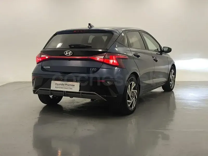 Usado Hyundai i20 79 CV (58 kW) 2025 Azul Utilitario