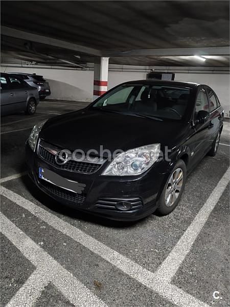Usado Opel Vectra Elegance 140 CV (102 kW) 2008 Negro Berlina