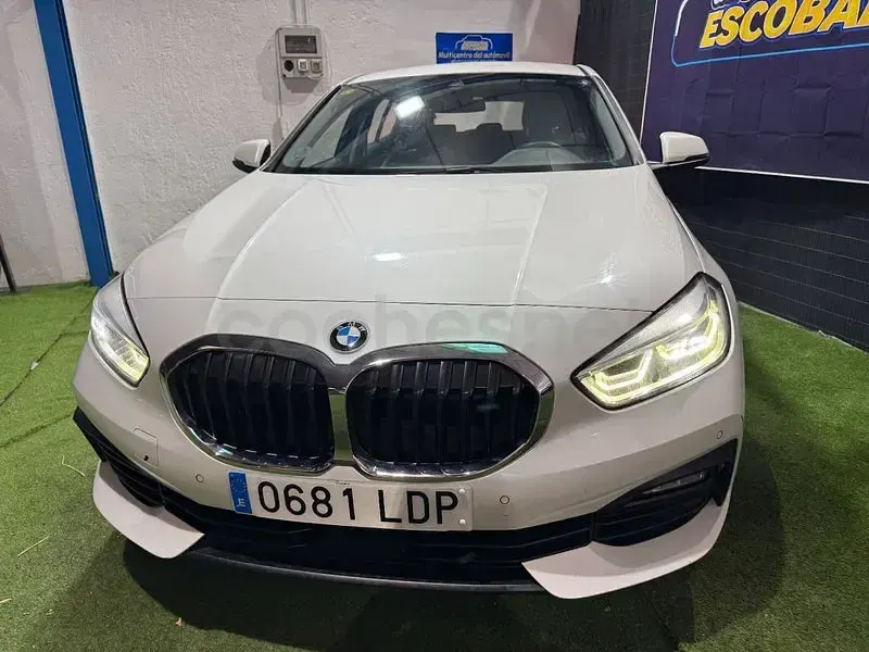 Usado BMW 116 116 CV (85 kW) 2019 Blanco Utilitario