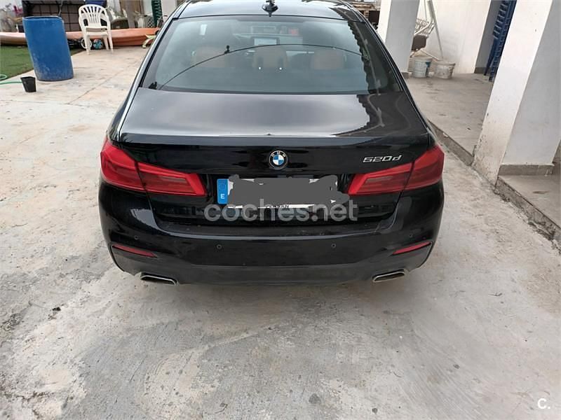 Usado BMW 520 190 CV (139 kW) 2017 Azul Berlina