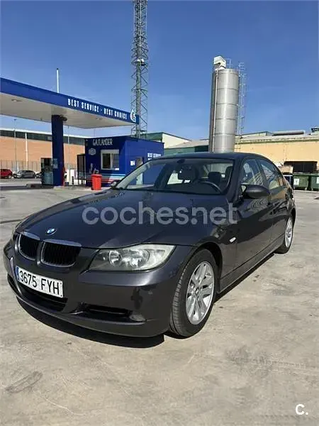 Usado BMW 318 122 CV (89 kW) 2007 Negro Berlina