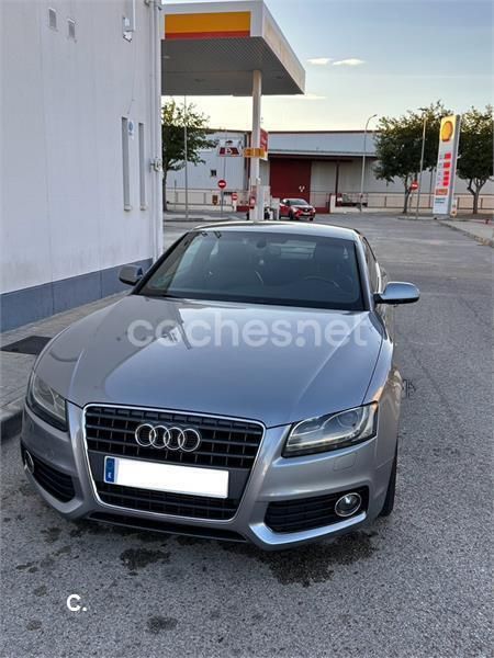 Gris / plata Usado 2010 Audi A5 S-Line Coupe | 10.500 € (Super precio) - Imagen 1/4