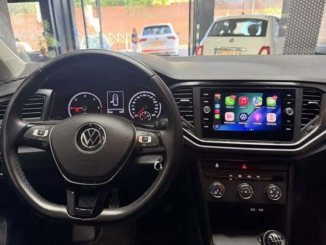Usado VW T-Roc Advance 116 CV (85 kW) 2022 Blanco SUV