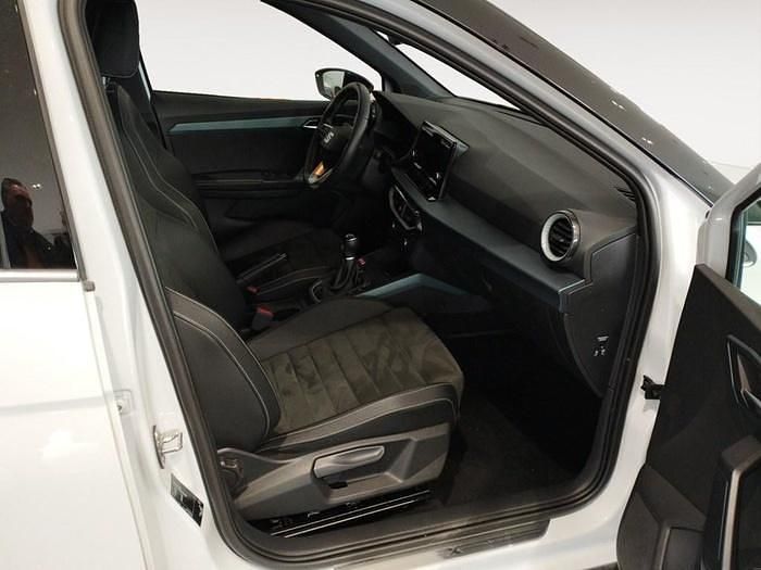 Usado Seat Arona Xperience 115 CV (84 kW) 2025 Blanco SUV