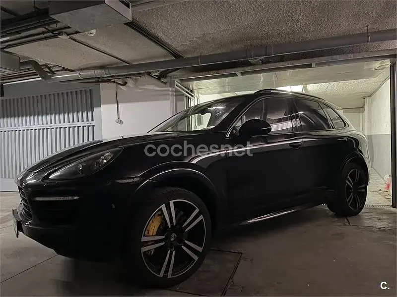 Usado Porsche Cayenne Turbo S 550 CV (404 kW) 2013 Negro SUV
