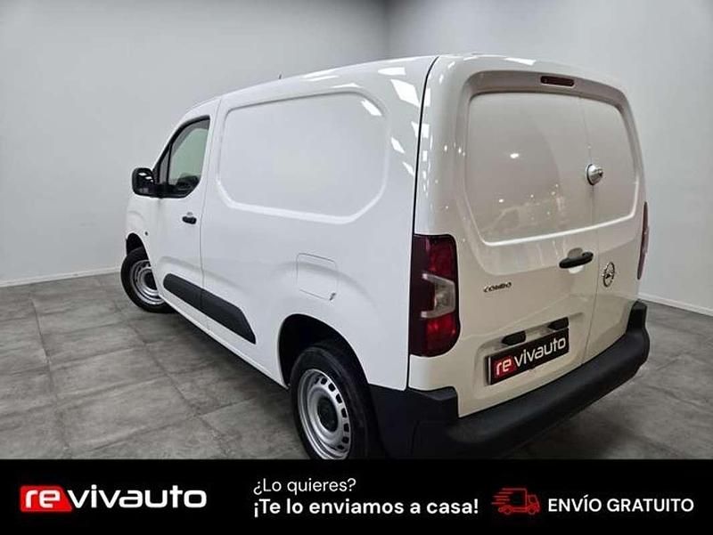 Usado Opel Combo 101 CV (74 kW) 2021 Blanco Monovolumen