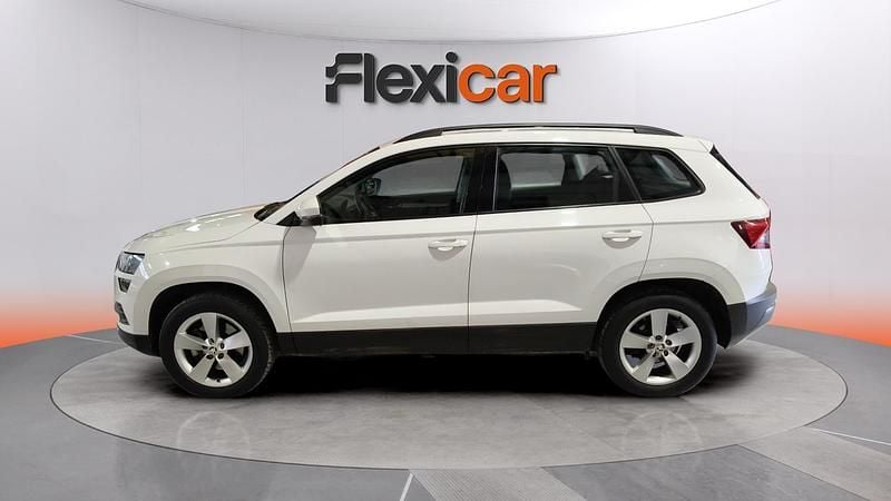 Usado Skoda Karoq SportLine 150 CV (110 kW) 2020 Blanco SUV